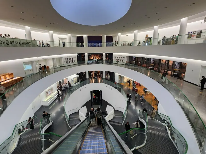 Fukui Dinosaur Museum atrium spiral