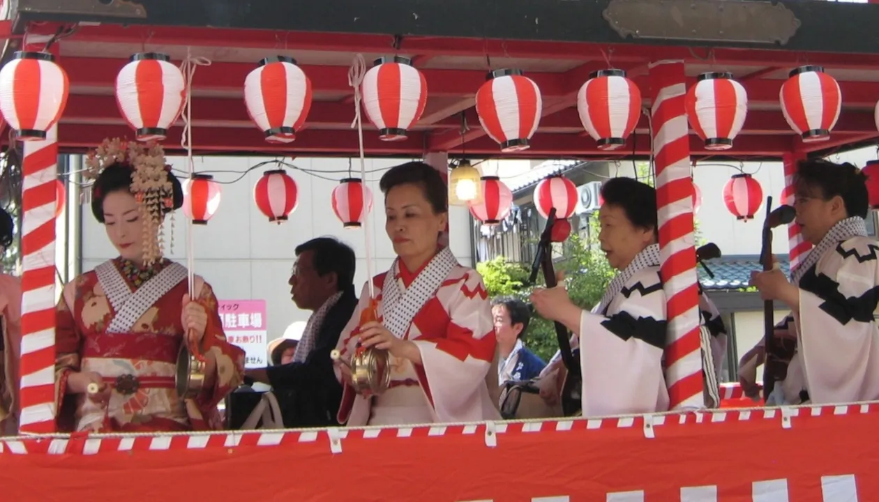 Awara Onsen Spring Festival