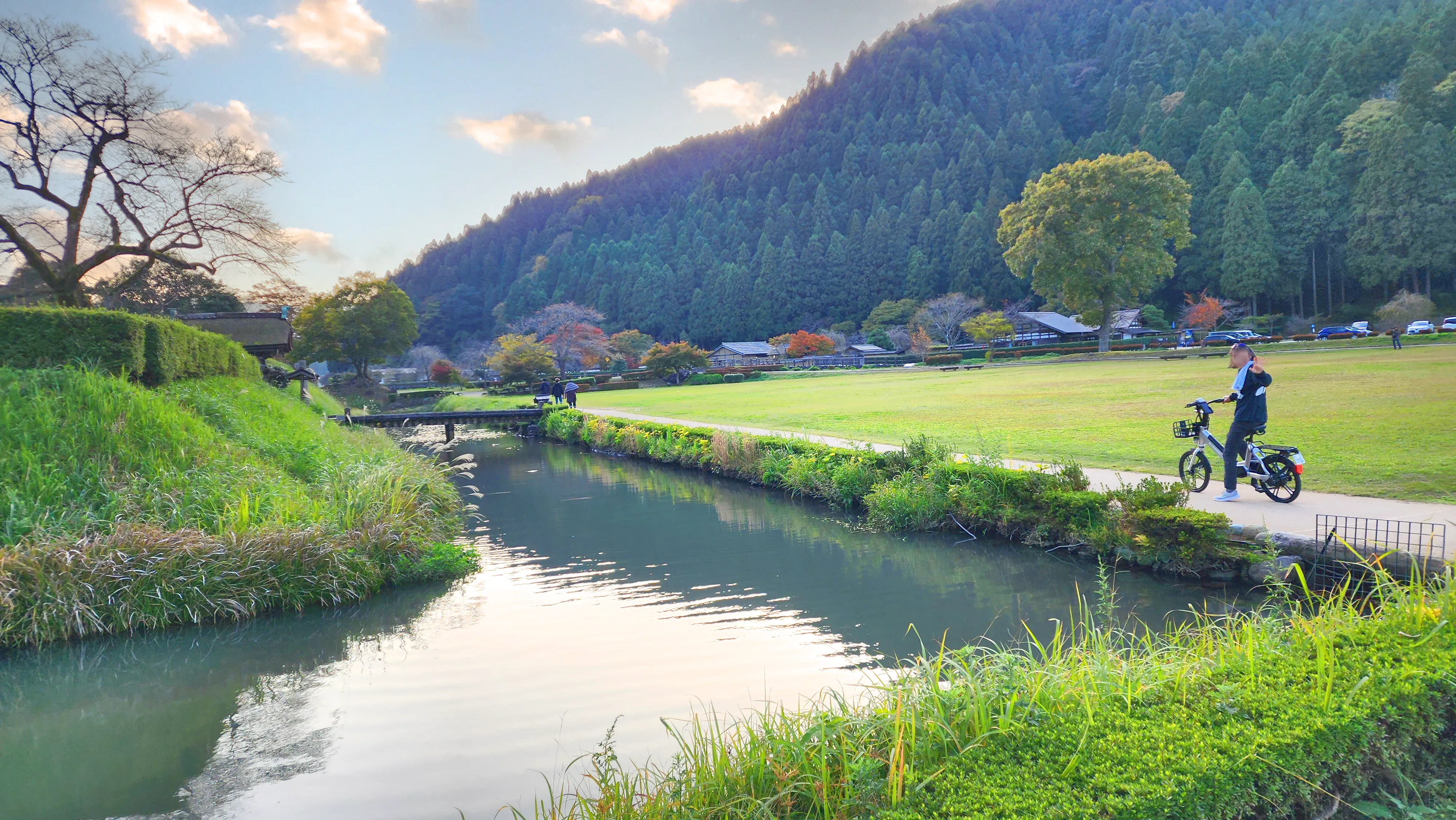 高尾エリア 川沿いの風景